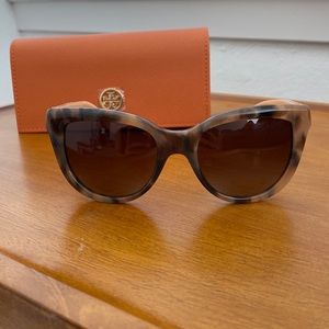 Tory Burch Polarized Sunglasses - Havana TY7088